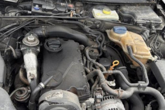 Aile avant droit VOLKSWAGEN PASSAT 4