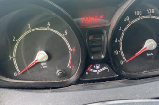 Aile avant droit FORD FIESTA 6