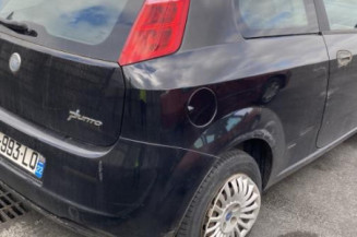 Aile avant gauche FIAT GRANDE PUNTO