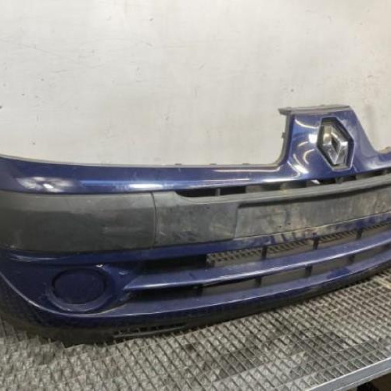 Pare choc avant RENAULT CLIO 2 Photo n°3