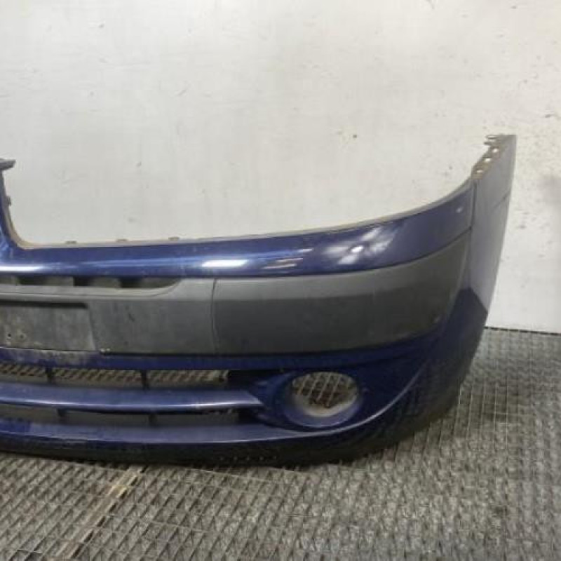 Pare choc avant RENAULT CLIO 2 Photo n°5