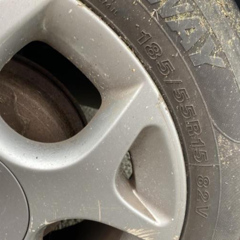 Pare choc avant RENAULT CLIO 2 Photo n°9