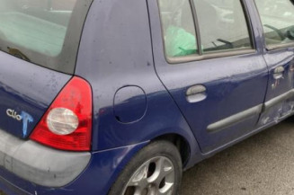 Pare choc avant RENAULT CLIO 2