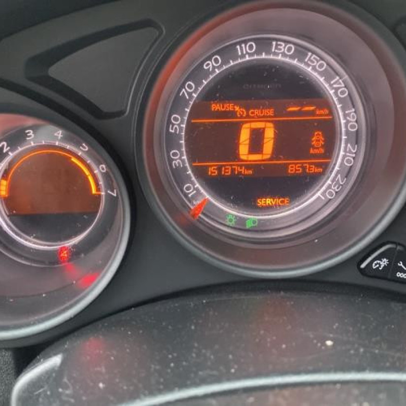 Moteur CITROEN C4 2 Photo n°19