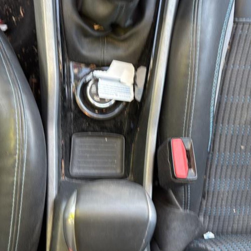 Pretensionneur de ceinture avant droit PEUGEOT 2008 1 Photo n°20