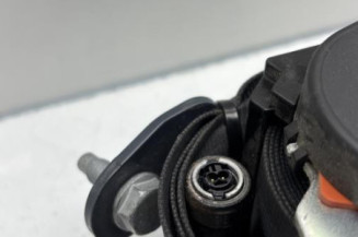 Pretensionneur de ceinture avant gauche PEUGEOT 2008 1