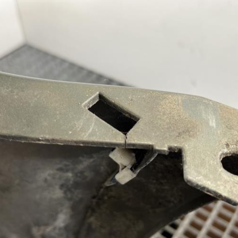 Pare choc avant RENAULT MODUS Photo n°5