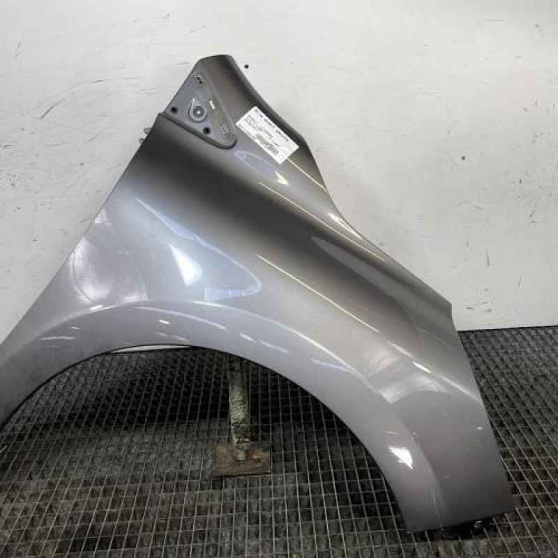 Aile avant gauche RENAULT CLIO 4 Photo n°1