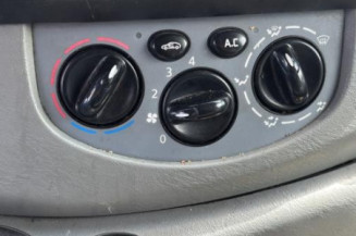 Poignee interieur avant droit RENAULT TRAFIC 2