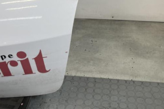 Malle/Hayon arriere RENAULT CLIO 3