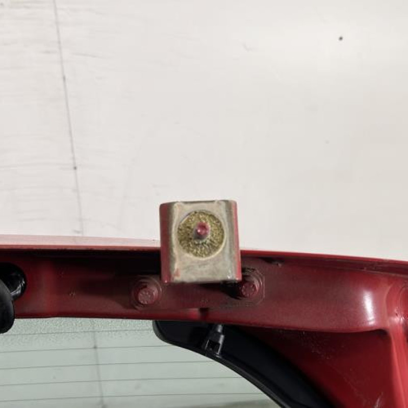 Malle/Hayon arriere RENAULT CLIO 3 Photo n°9