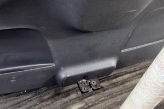 Malle/Hayon arriere RENAULT CLIO 3