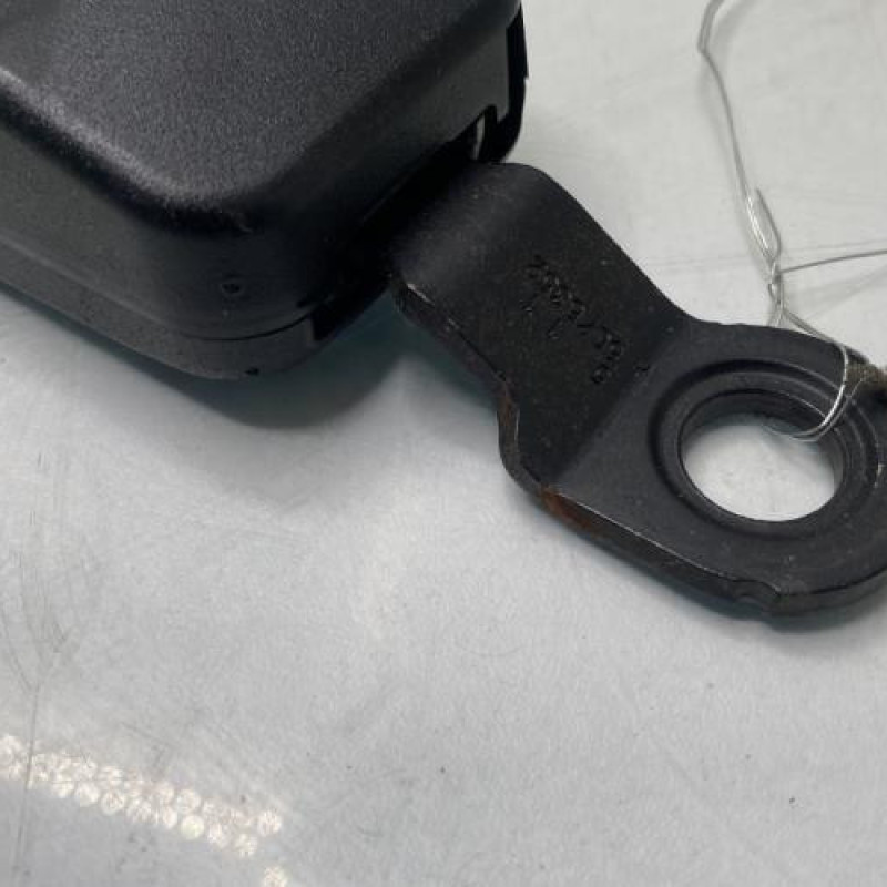 Attache ceinture arriere gauche RENAULT KANGOO 2 Photo n°3