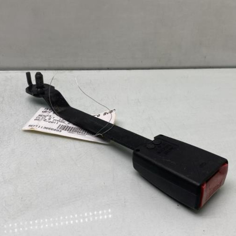 Attache ceinture avant droit RENAULT CLIO 3 Photo n°3