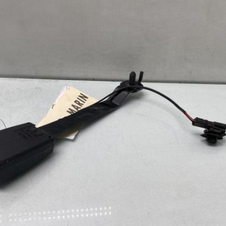 Attache ceinture avant gauche RENAULT CLIO 3