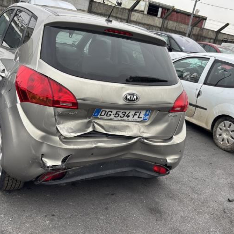 Catalyseur (echappement) KIA VENGA Photo n°8