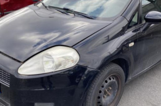 Pare choc avant FIAT GRANDE PUNTO
