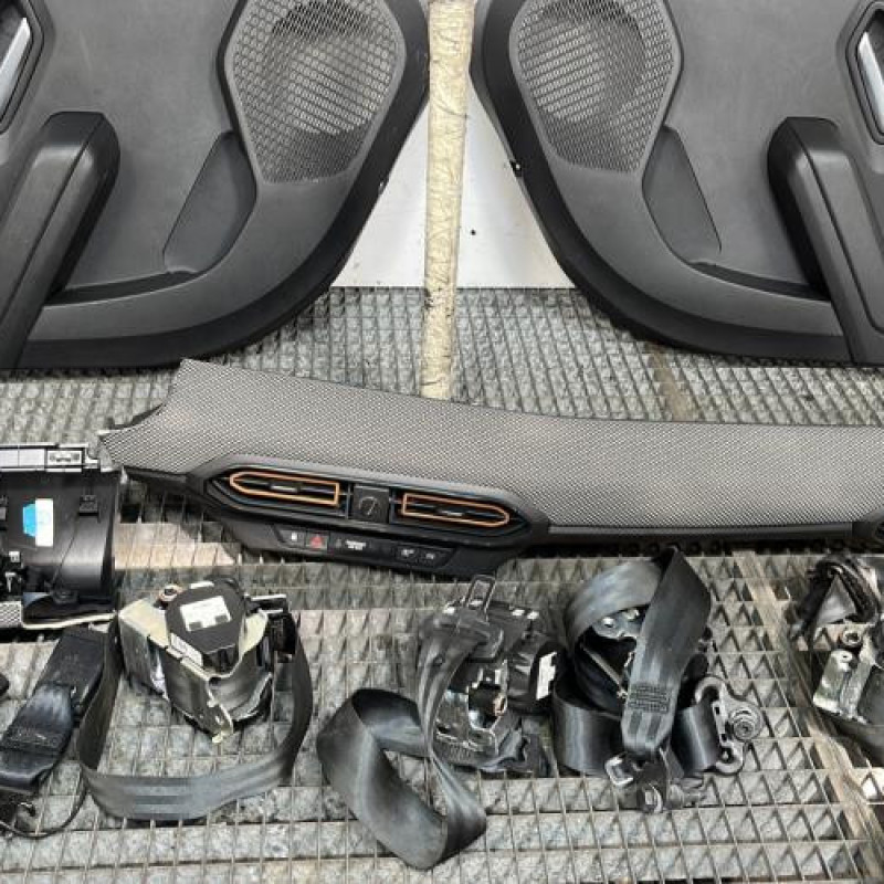 Interieur complet DACIA SANDERO 2 Photo n°13