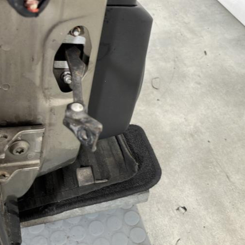 Porte avant droit CITROEN C4 PICASSO 1 Photo n°6