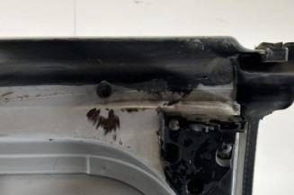 Porte de coffre droit RENAULT TRAFIC 2