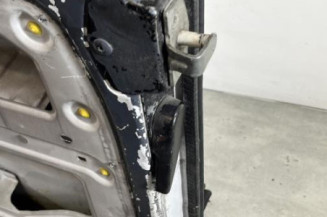 Porte de coffre droit RENAULT TRAFIC 2