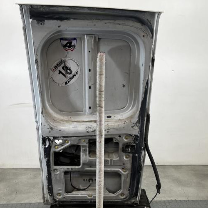 Porte de coffre gauche RENAULT TRAFIC 2 Photo n°7