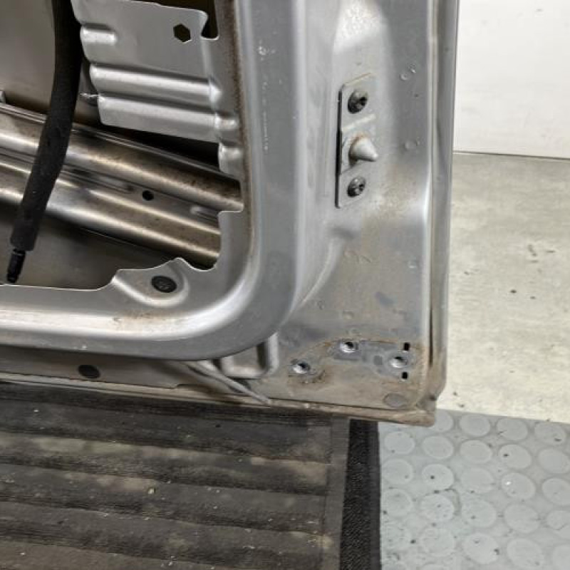 Porte laterale gauche CITROEN NEMO Photo n°4