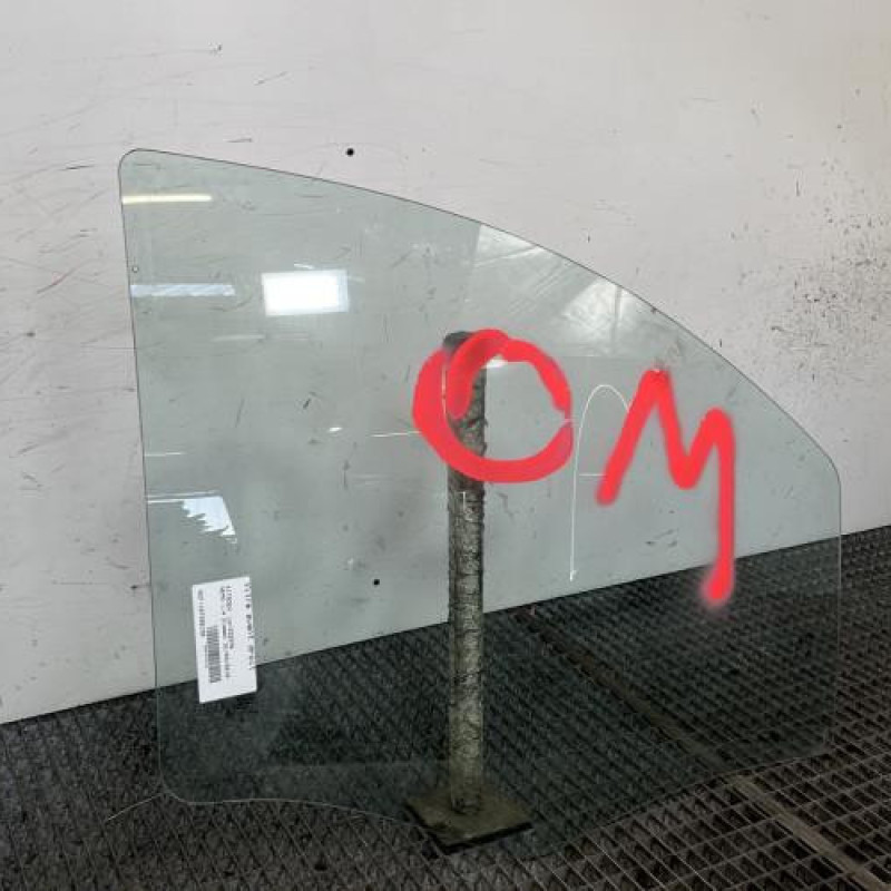 Vitre avant droit CITROEN NEMO Photo n°3