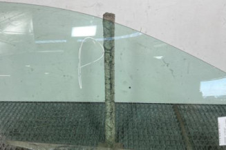 Vitre avant droit MERCEDES CLASSE A 169 Photo n°1