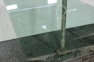 Vitre avant droit MERCEDES CLASSE A 169