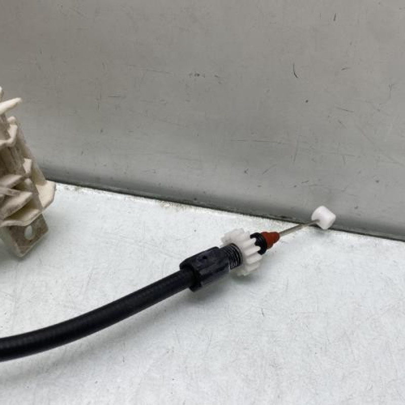 Serrure avant droit MERCEDES CLASSE A 169 Photo n°6