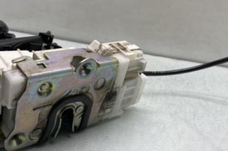 Serrure avant gauche MERCEDES CLASSE A 169 Photo n°1