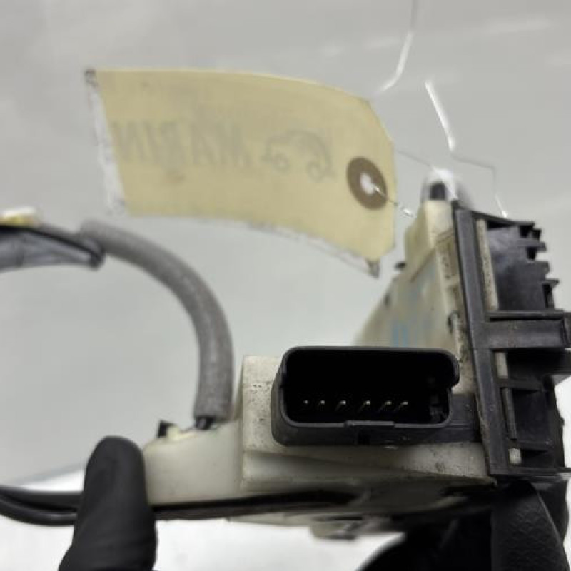 Serrure avant gauche PEUGEOT 208 1 Photo n°6