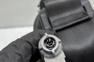 Pretensionneur de ceinture avant droit PEUGEOT 5008 1