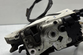 Serrure avant gauche PEUGEOT 207