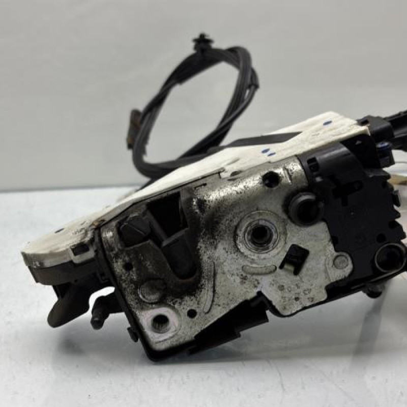 Serrure avant gauche PEUGEOT 207 Photo n°7