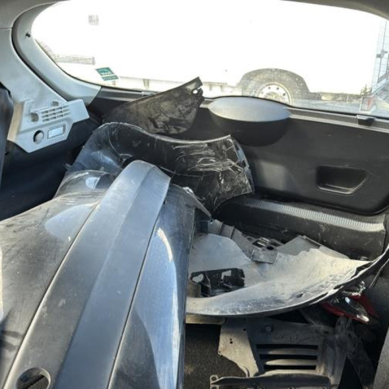 Serrure avant gauche PEUGEOT 207 Photo n°18