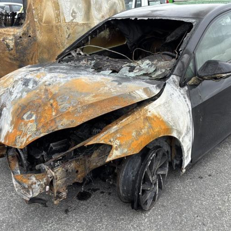 Trappe d'essence VOLKSWAGEN GOLF 7 Photo n°4