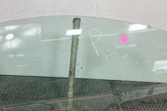 Vitre avant droit FIAT GRANDE PUNTO Photo n°1