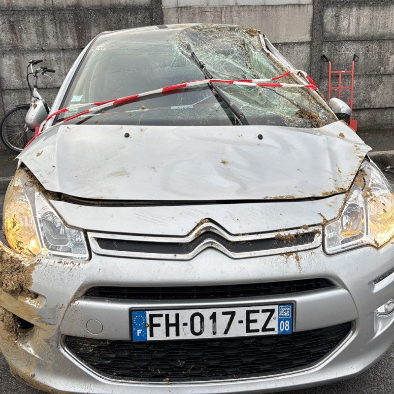 CITROEN C3 2 PHASE 2 1.6 BLUE HDI - 8V TURBO Photo n°11