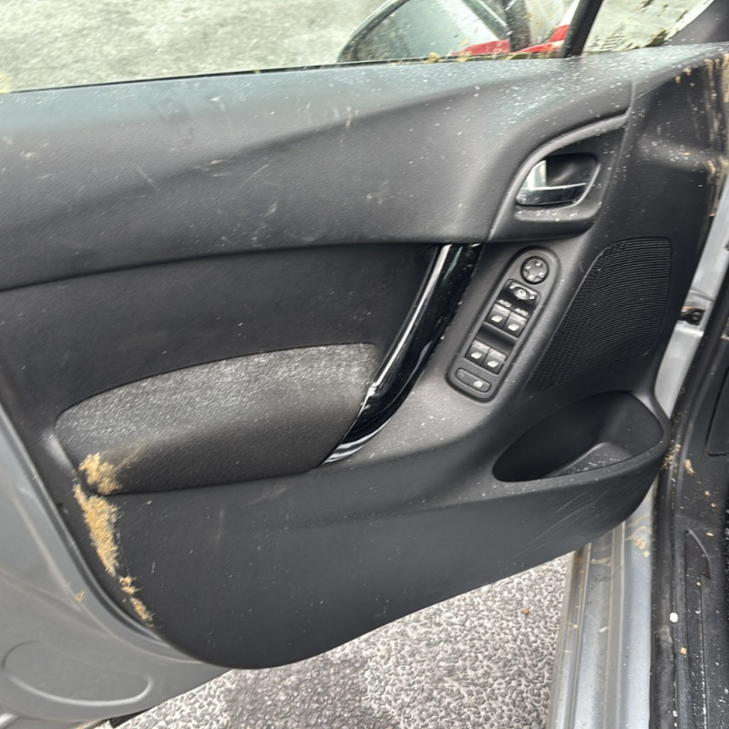 CITROEN C3 2 PHASE 2 1.6 BLUE HDI - 8V TURBO Photo n°12