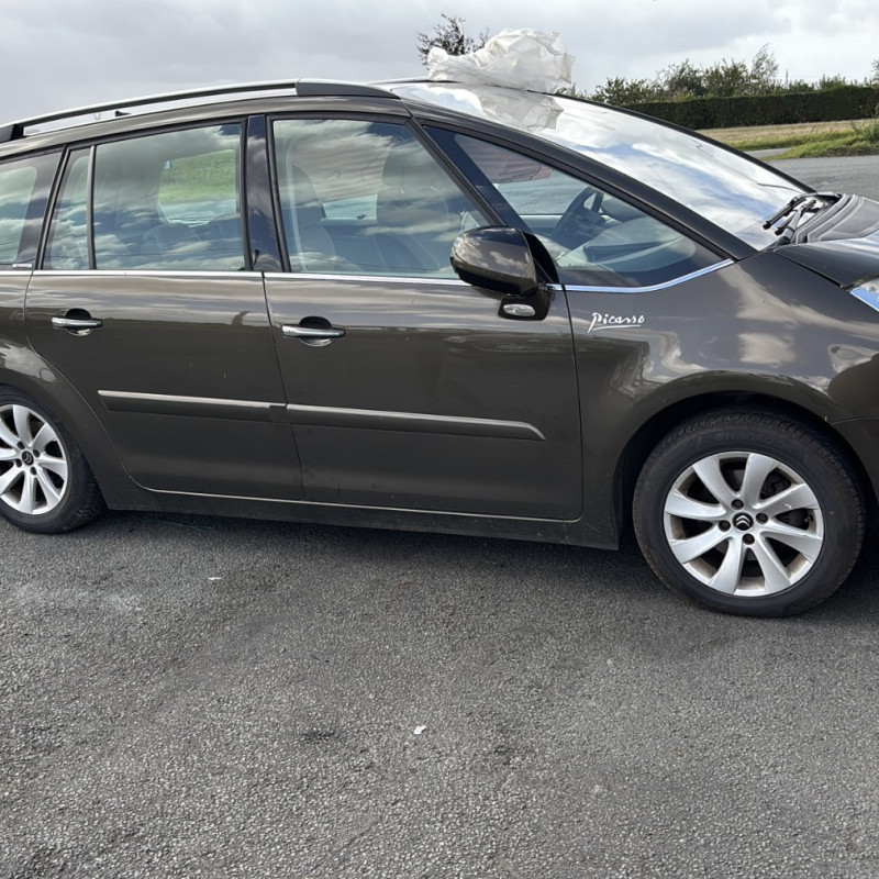 CITROEN C4 GRAND PICASSO 1 1.6 HDI - 8V TURBO Photo n°2