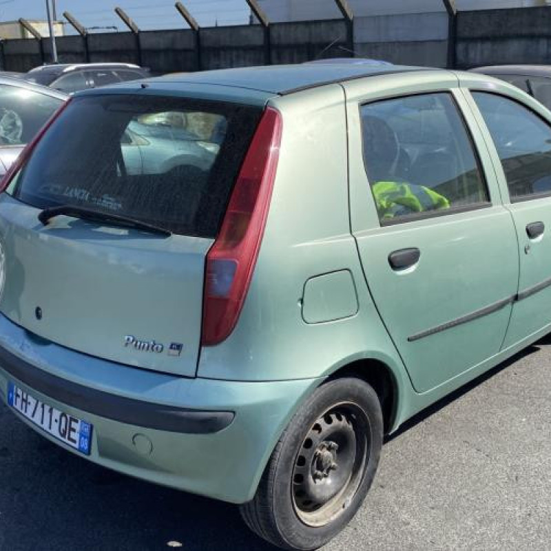 Retroviseur droit FIAT PUNTO 2 Photo n°7
