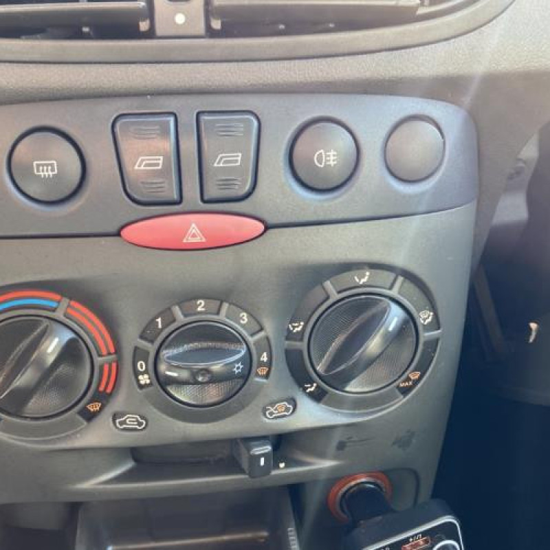 Retroviseur droit FIAT PUNTO 2 Photo n°19