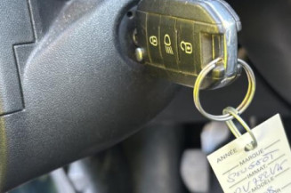 Moteur PEUGEOT 2008 1