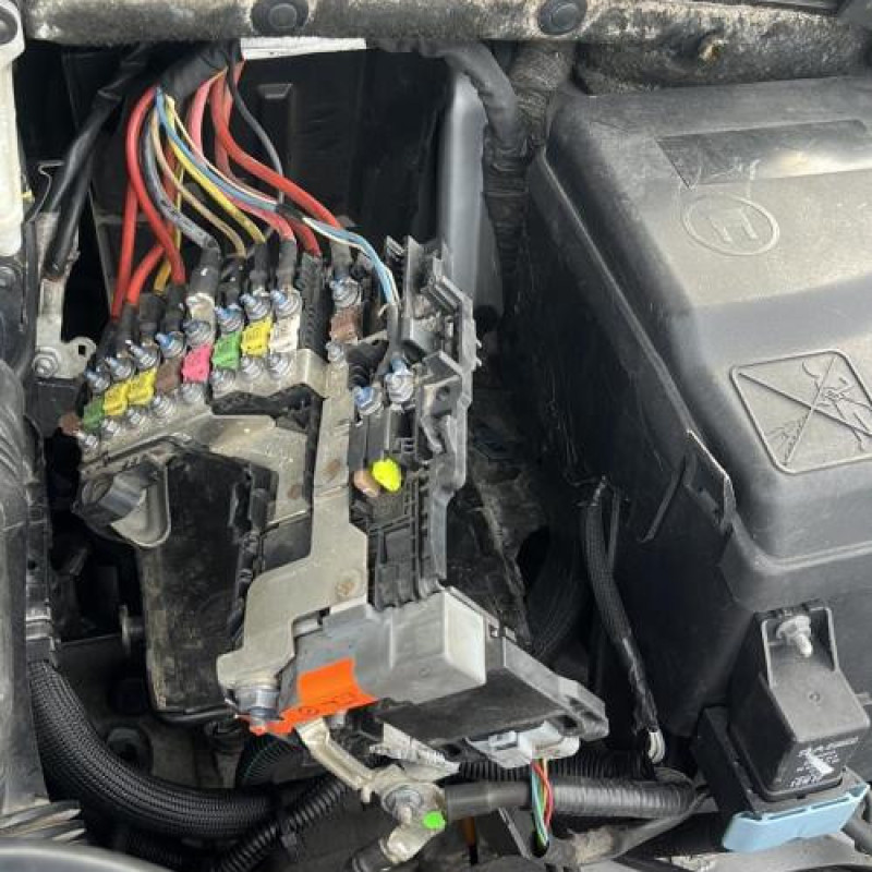 Boitier servitude moteur (BSM) CITROEN C4 2 Photo n°11