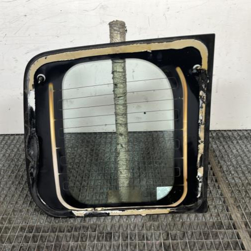 Vitre porte coffre droit CITROEN NEMO Photo n°4