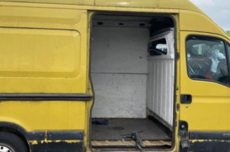 Vitre avant gauche RENAULT MASTER 2