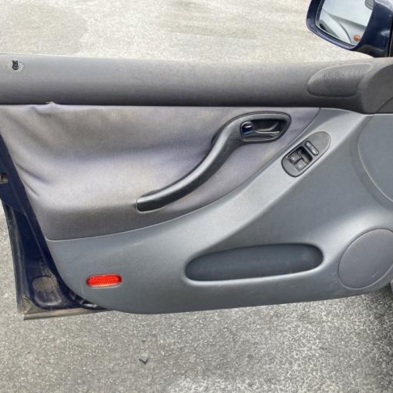 Moteur essuie glace avant SEAT TOLEDO 2 Photo n°16