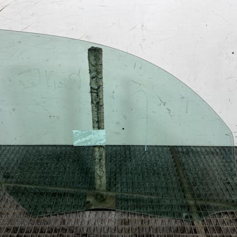 Vitre avant gauche CITROEN C3 PICASSO Photo n°4